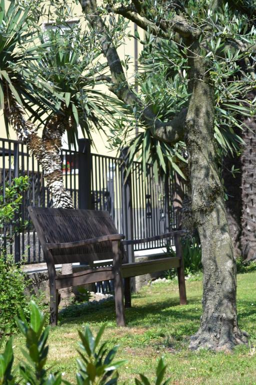Villa Orchidea Nago Kültér fotó